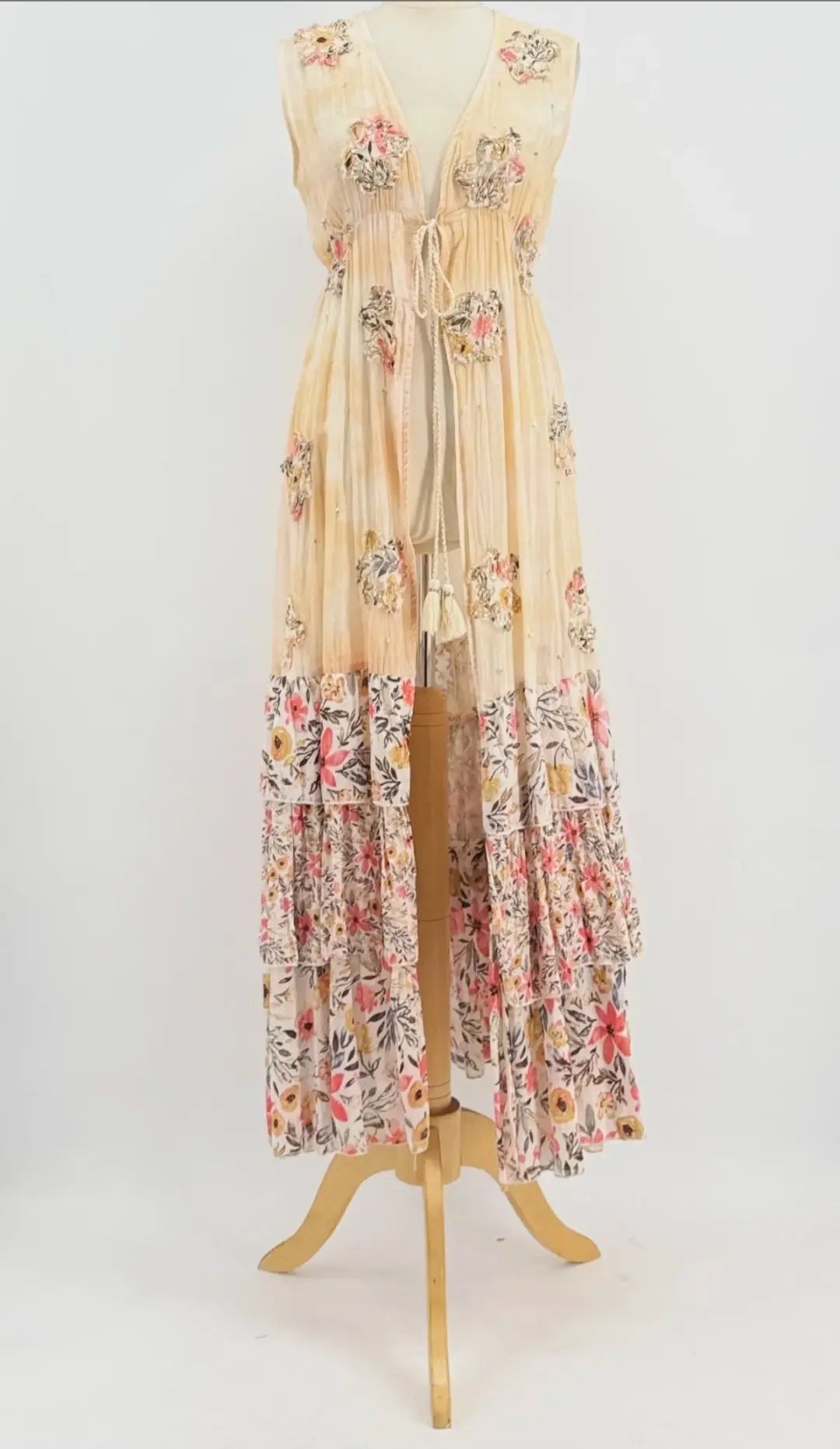 Rose Patchwork Cardigan Lotus & Lace
